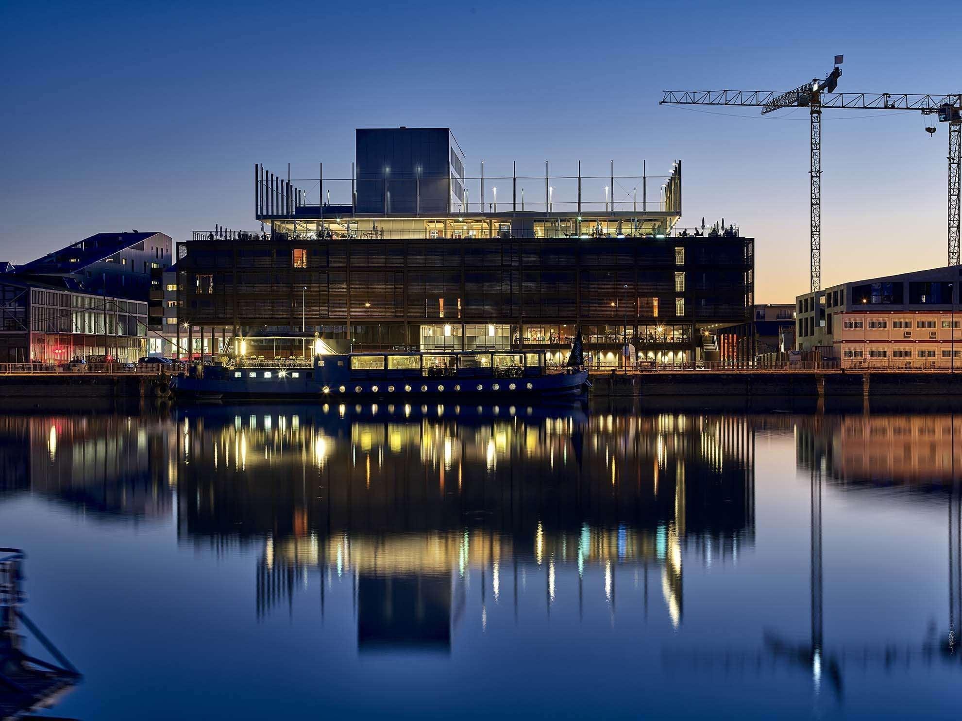 Radisson Blu Hotel Bordeaux Bagian luar foto