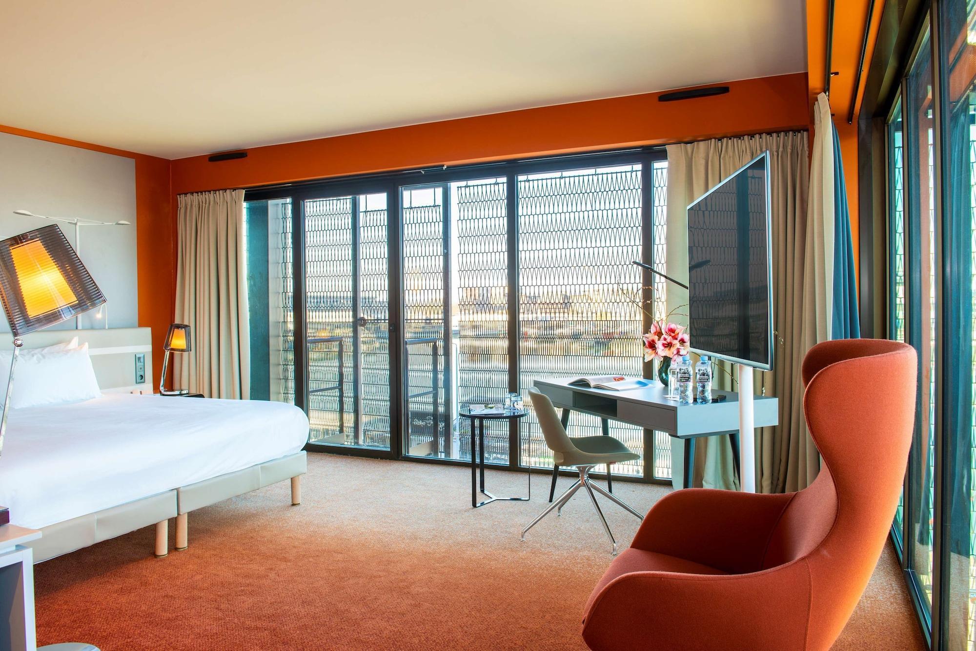Radisson Blu Hotel Bordeaux Bagian luar foto