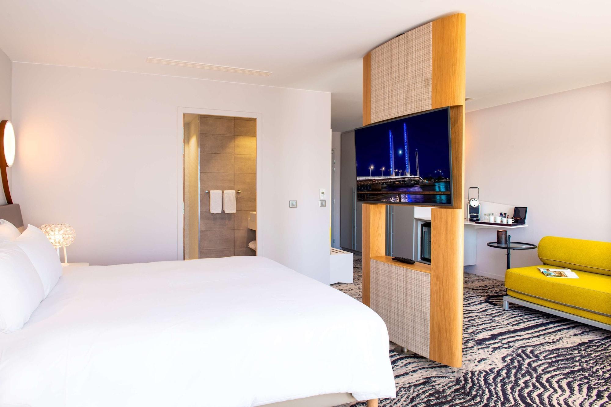 Radisson Blu Hotel Bordeaux Bagian luar foto