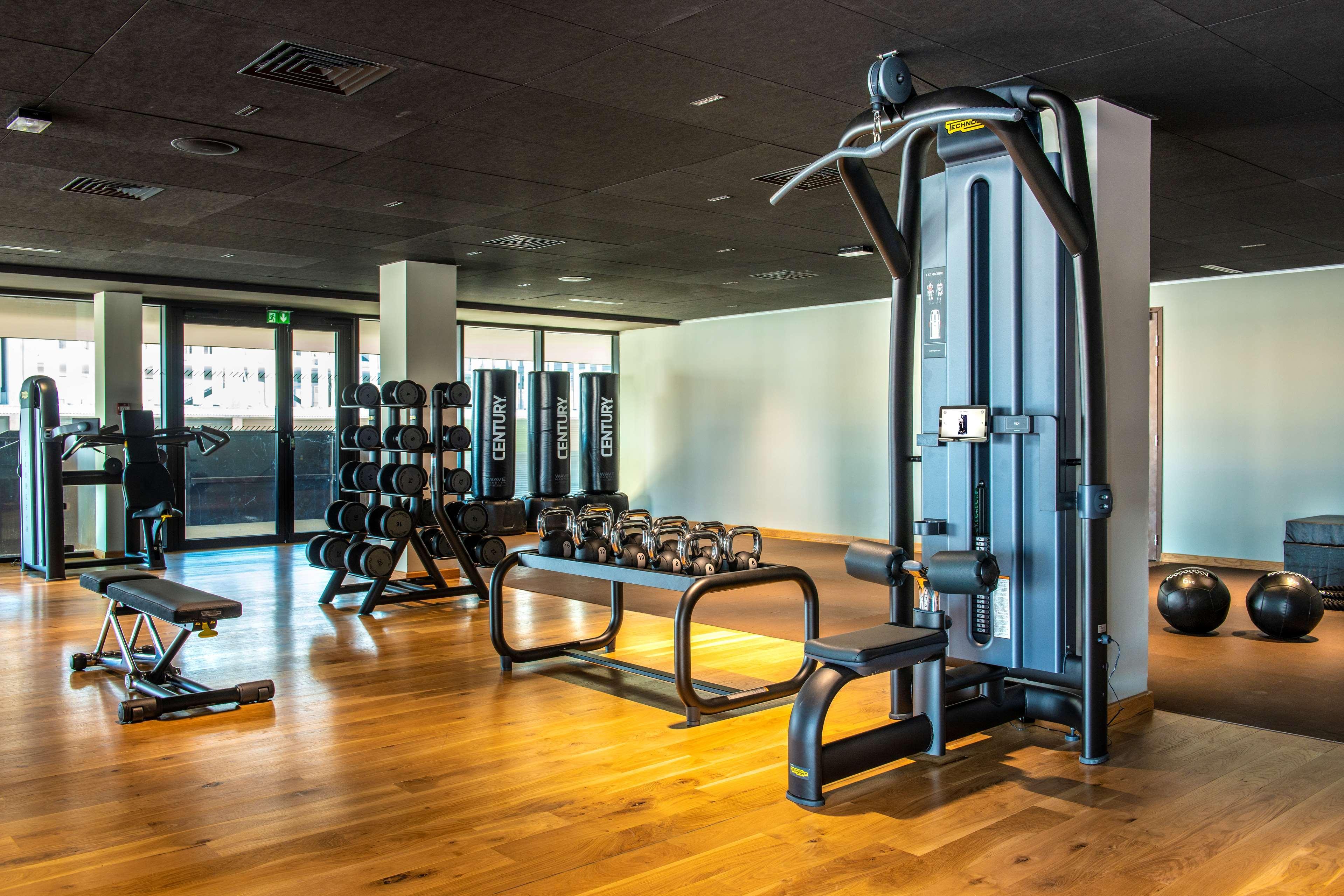 Radisson Blu Hotel Bordeaux Bagian luar foto