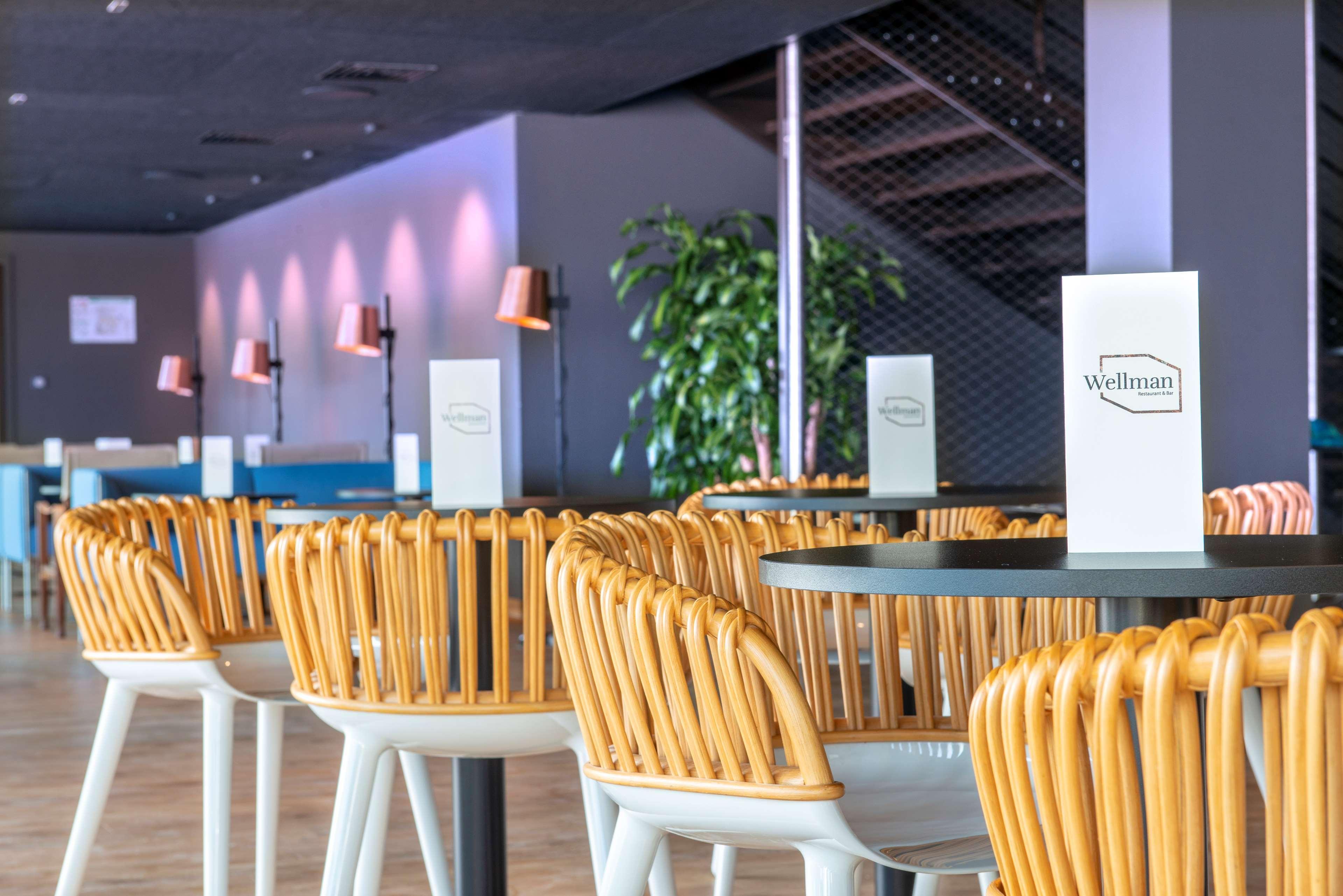 Radisson Blu Hotel Bordeaux Bagian luar foto