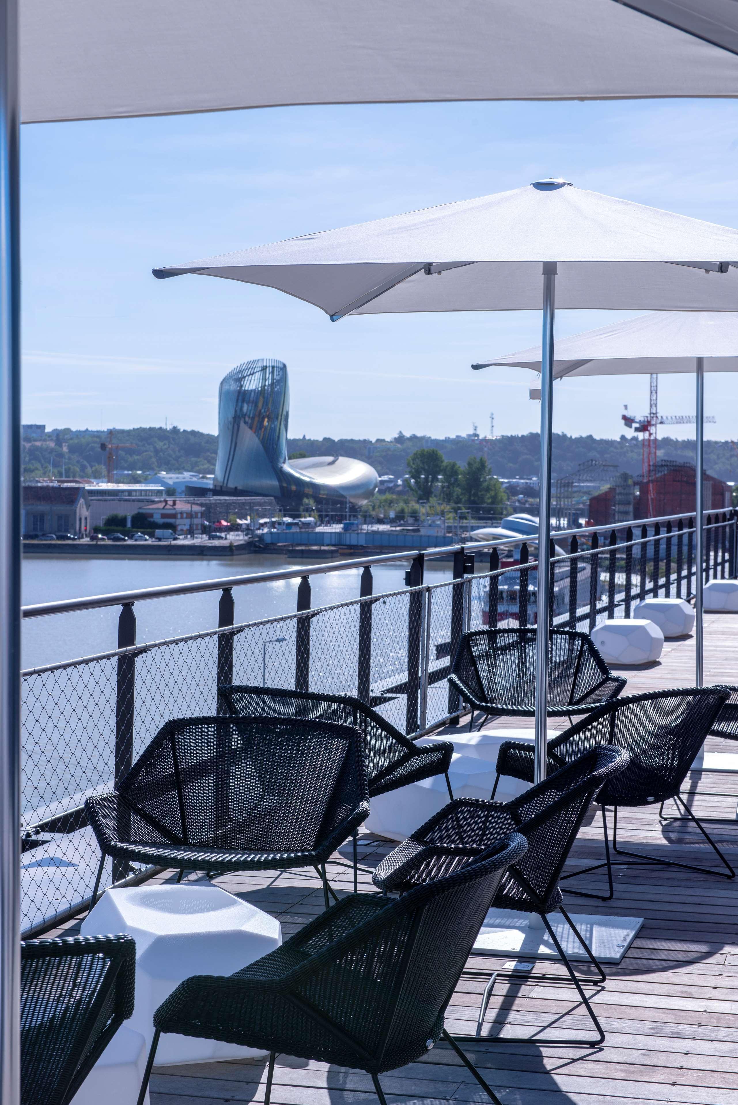Radisson Blu Hotel Bordeaux Bagian luar foto