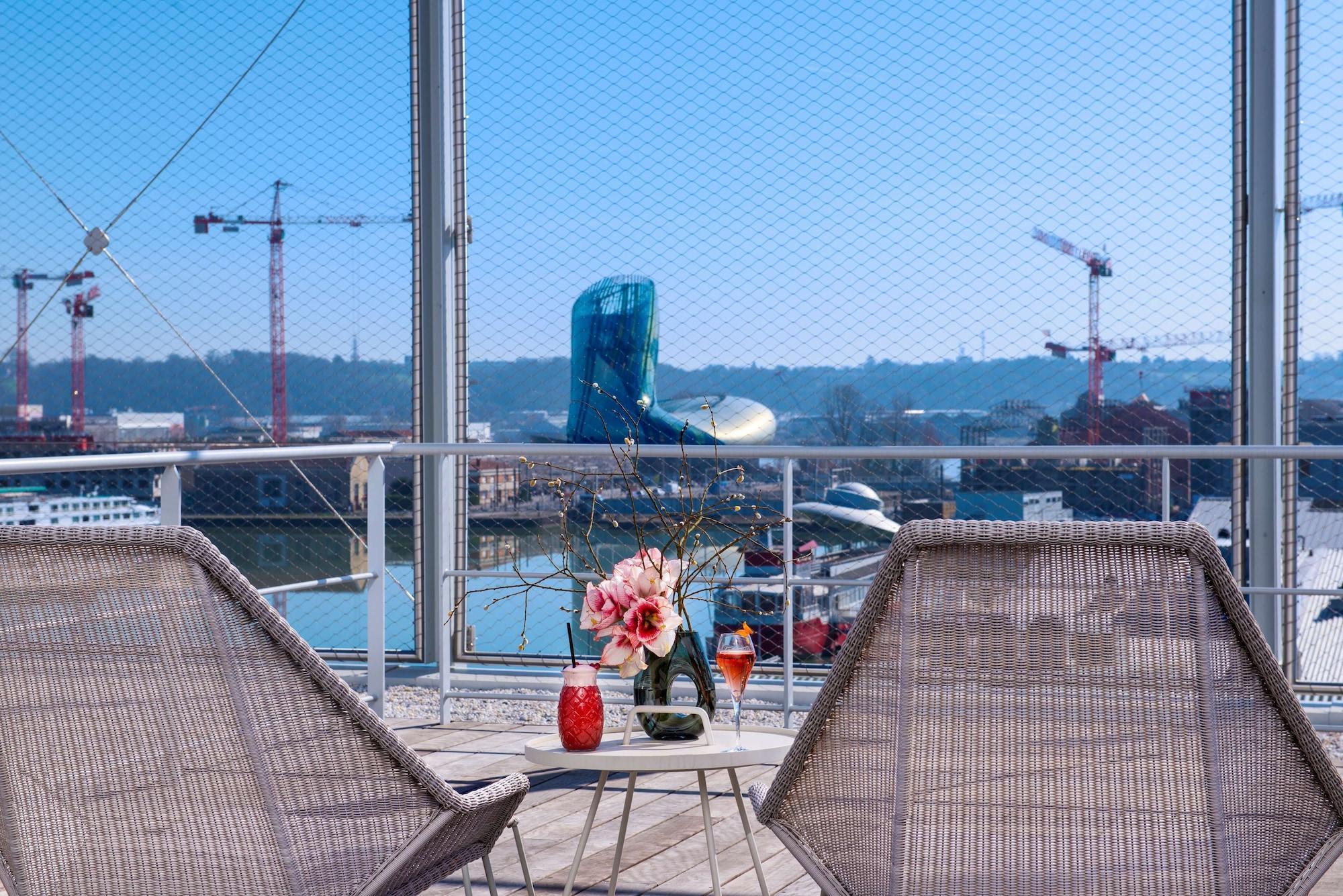 Radisson Blu Hotel Bordeaux Bagian luar foto